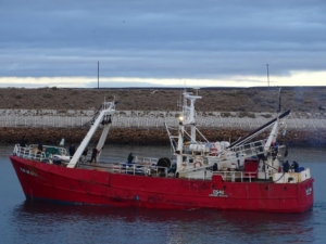 The Mar de Oro coming out to fish.