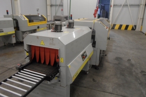 shrinkwrapping machine